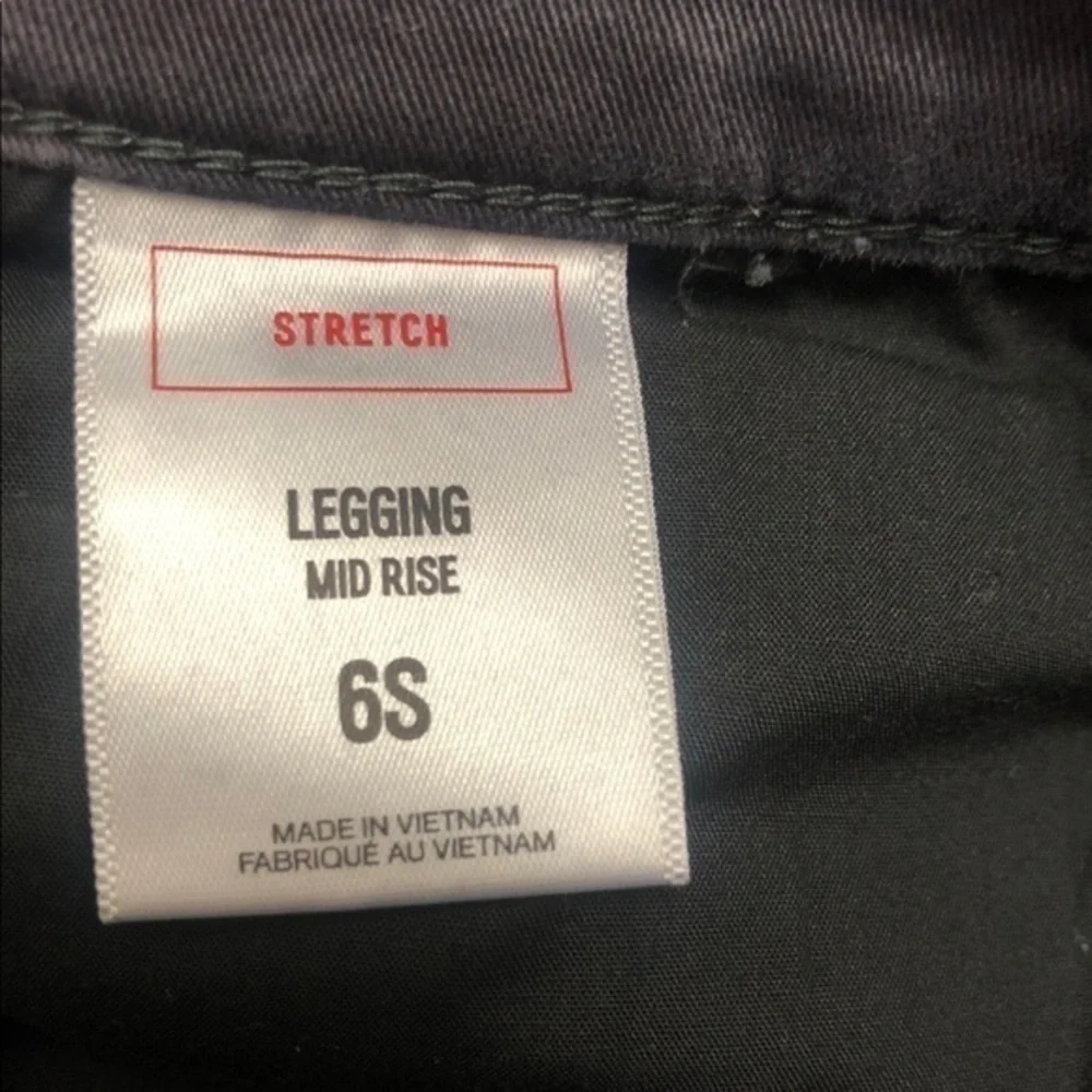 Express Gray Mid Rise Leggings Jeans - Picture 4 of 5